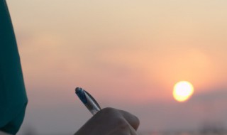 很潮很酷的短句（很潮很酷的短句男生）