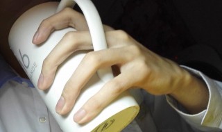 手变白最快的方法（11～13岁的美白方法）