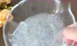 如何制作起泡胶（如何制作起泡胶100%成功）