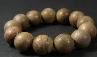 沉香手串如何盘玩保养(沉香手串一般什么价位)