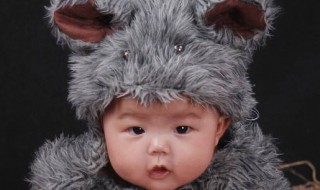 婴儿什么时候可以吃盐（婴儿什么时候可以吃盐巴）