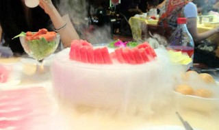 干冰的用途有哪些 干冰的用途有哪些初中化学