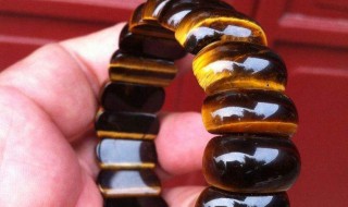 虎眼石适合什么生肖带 三种女人不适合戴玉