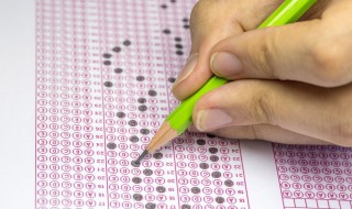 恢复高考是哪一年哪月（全国恢复高考是哪一年哪月）