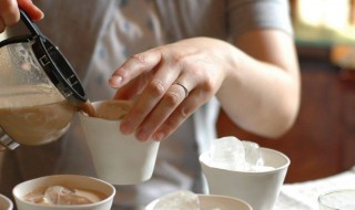 哺乳期要忌讳哪些食物（哺乳期要忌讳哪些食物呢）