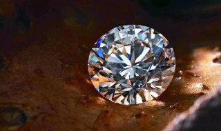 真钻石的鉴别方法（真钻石的鉴别方法图解）