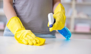 怎样自制灭蟑螂的方法（怎样自制灭蟑螂的方法视频）