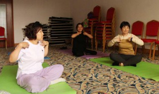 七天辟谷减肥正确方法 七天辟谷减肥正确方法需要喝多少水