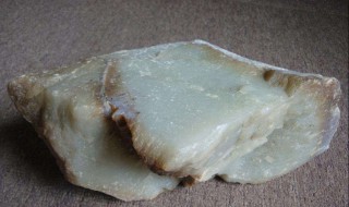 怎样分辨玉石原石 怎样分辨玉石原石真假