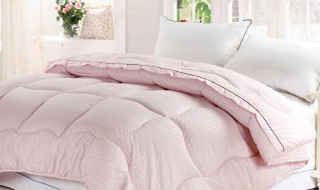 清理被子的方法（如何清理被子）