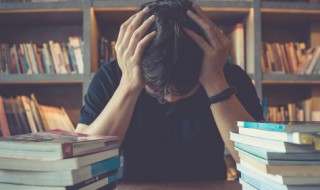 怎样忘掉一个人（怎样忘掉一个人最爱的人）