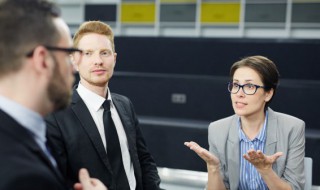 领导者应具备怎样的个人素质（领导者应具备怎么样的素质）