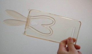 手机壳发黄用什么能洗白（塑料手机壳发黄怎么清洗变白）