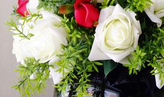 插花艺术教程（插花艺术教程考试期末智慧树下列花材中 花茎比较柔软）