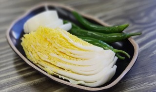 白菜苗几天浇一次水（白菜苗出来后,几天浇一次水）