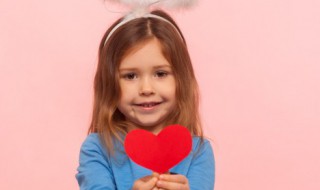 何姓女孩漂亮有涵养的名字 何姓女孩漂亮有涵养的名字四个字名