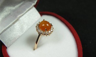 如何保养红翡翠戒指 如何保养红翡翠戒指视频