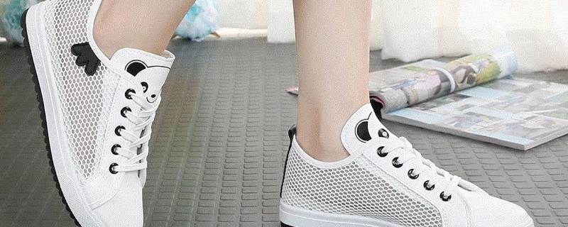 为什么白鞋子洗了会变黄（为什么白鞋子洗了会变黄呢）