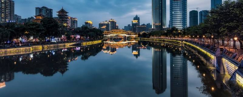 成都的风俗有哪些（成都的风俗有哪些作为）