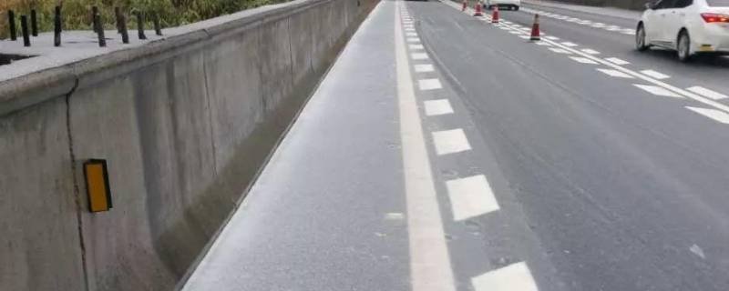 高速公路路肩是什么地方 高速公路路肩是指哪里