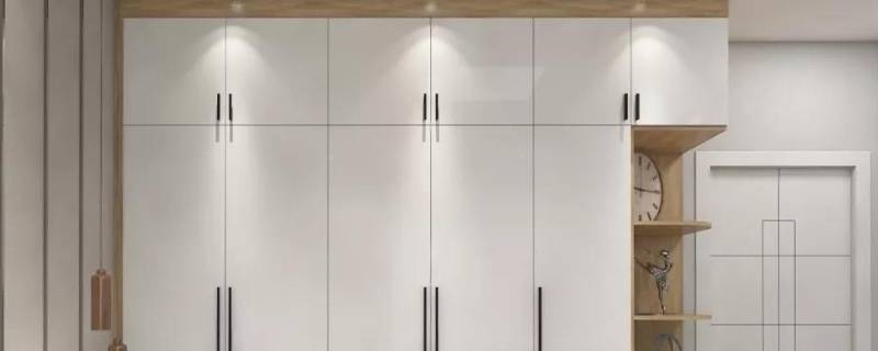 衣服太多衣柜放不下怎么处理（衣服太多柜子装不了该怎么办）