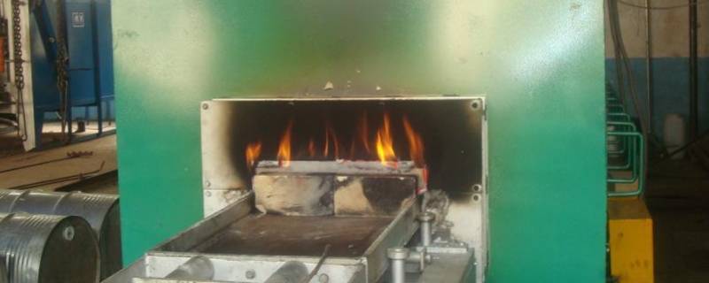 油淬火和水淬火哪个硬度高（油淬火好还是水淬火好）