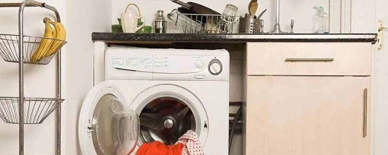 洗衣机里面放酒精会爆炸吗（洗衣机里面放酒精会爆炸吗视频）