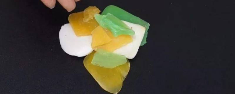 肥皂头怎么融化成一块（肥皂头怎么融化成一块肉）