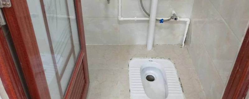 蹲坑发黄洗不掉怎么办（卫生间蹲坑发黄怎么办）