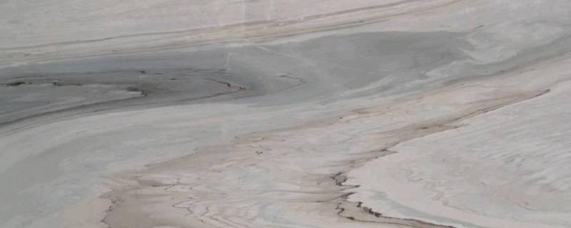 大理石浸入的污渍能去除么（水渍浸入大理石怎么去除）