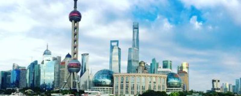 东方明珠几点亮灯 冬天东方明珠几点亮灯