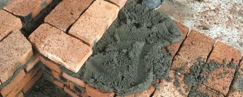 冬天砌墙水泥怎么防冻 冬天水泥抹墙怕冻吗