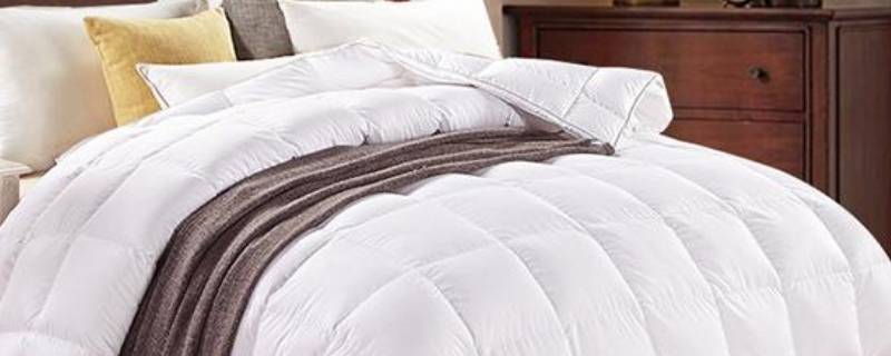 鹅绒被和被套不贴合怎么办 鹅绒被和被套不贴合怎么办视频