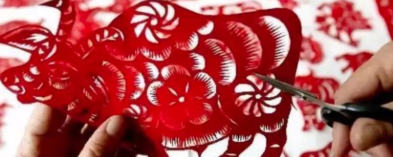 剪窗花的寓意和象征（剪窗花的寓意和象征视频）