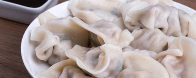 怎样用微波炉热剩饺子（微波炉加热剩饺子用什么火）