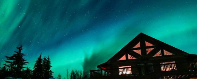 极光是一种什么现象 极光是一种什么光源