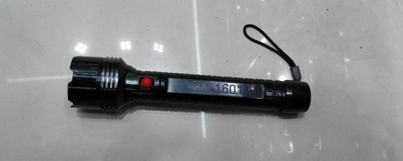 手电筒可以带上飞机么（手电筒可以托运上飞机吗）