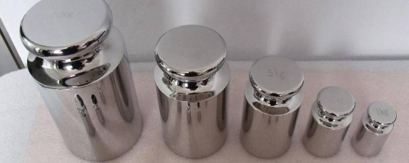 砝码磨损了质量会偏大还是偏小 砝码磨损后质量变大还是变小