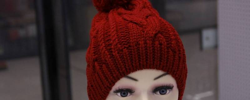 冬天保暖的东西有哪些（冬天保暖的东西有哪些简笔画）