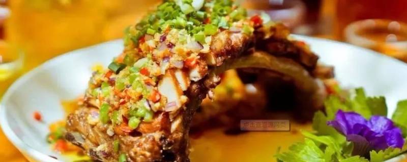 丽江美食（丽江美食介绍特色美食）