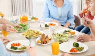 怎样清洗不锈钢餐具最干净 不锈钢餐具怎么清洗干净