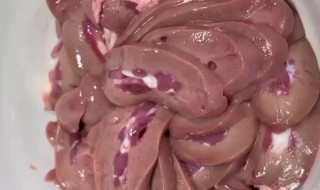 怎样清洗猪腰最干净（怎样清洗猪腰最干净的方法）