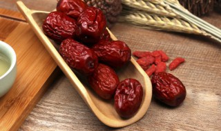 大批冬枣怎样清洗干净 大批冬枣怎样清洗干净图片