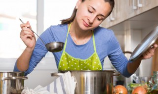 淡菜干要怎样清洗才干净（淡菜干要怎么洗才会干净）