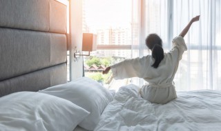 冰丝凉席什么材料做的 冰丝凉席什么材料做的,为什么能凉快