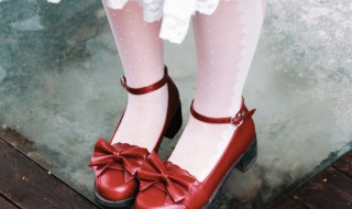 丝袜到底哪面是正面 丝袜到底哪面是正面的