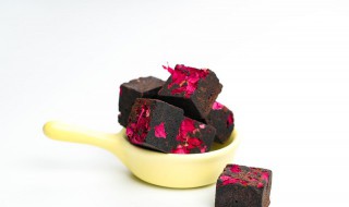 红糖要放冰箱吗（红糖要放冰箱吗夏天）