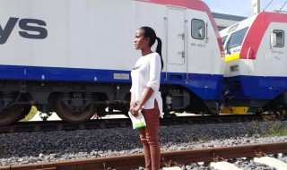 开火车是什么意思 开火车是什么意思啊