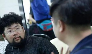 怎样瞬间把人逗笑（怎样瞬间把人逗笑的句子）