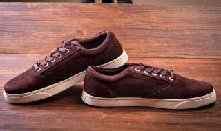 皮靴上有折痕怎么处理 皮的靴子有折印了怎么恢复